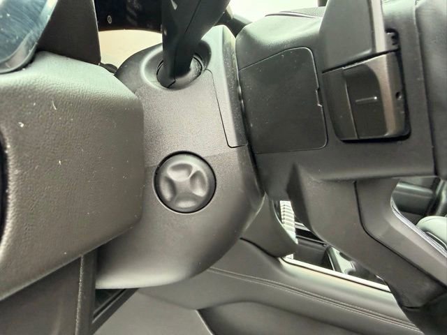 Certified 2025 GMC Yukon Denali image 23