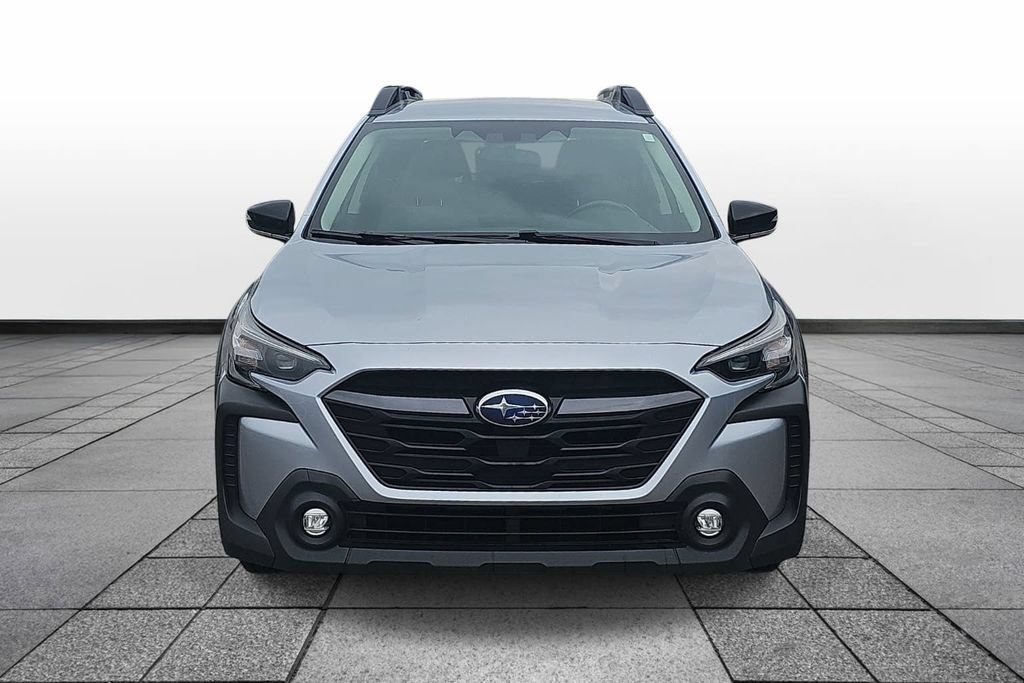 Used 2023 Subaru Outback Premium AWD/4WD image 2