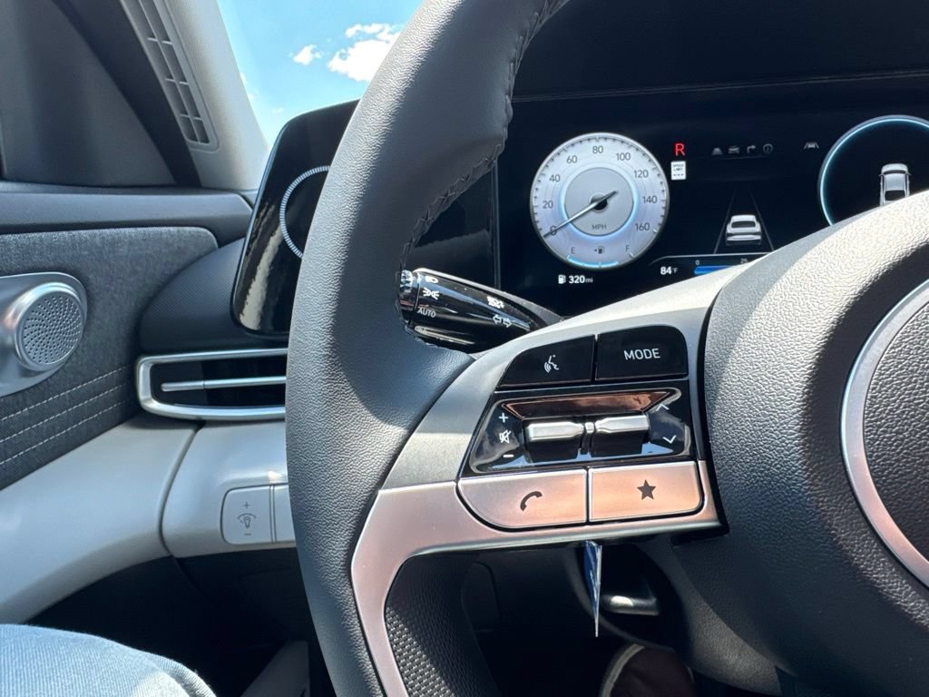 New 2026 Hyundai Elantra Limited FWD image 16
