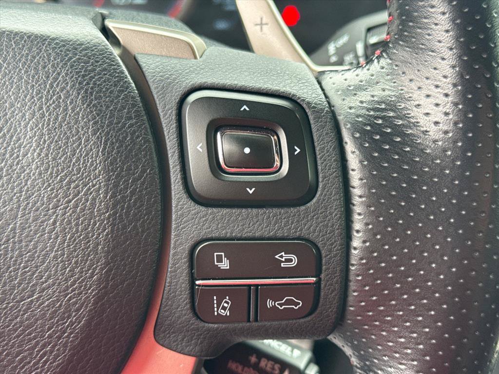 Used 2020 Lexus IS 350 F Sport w/ F Sport Package AWD/4WD image 17
