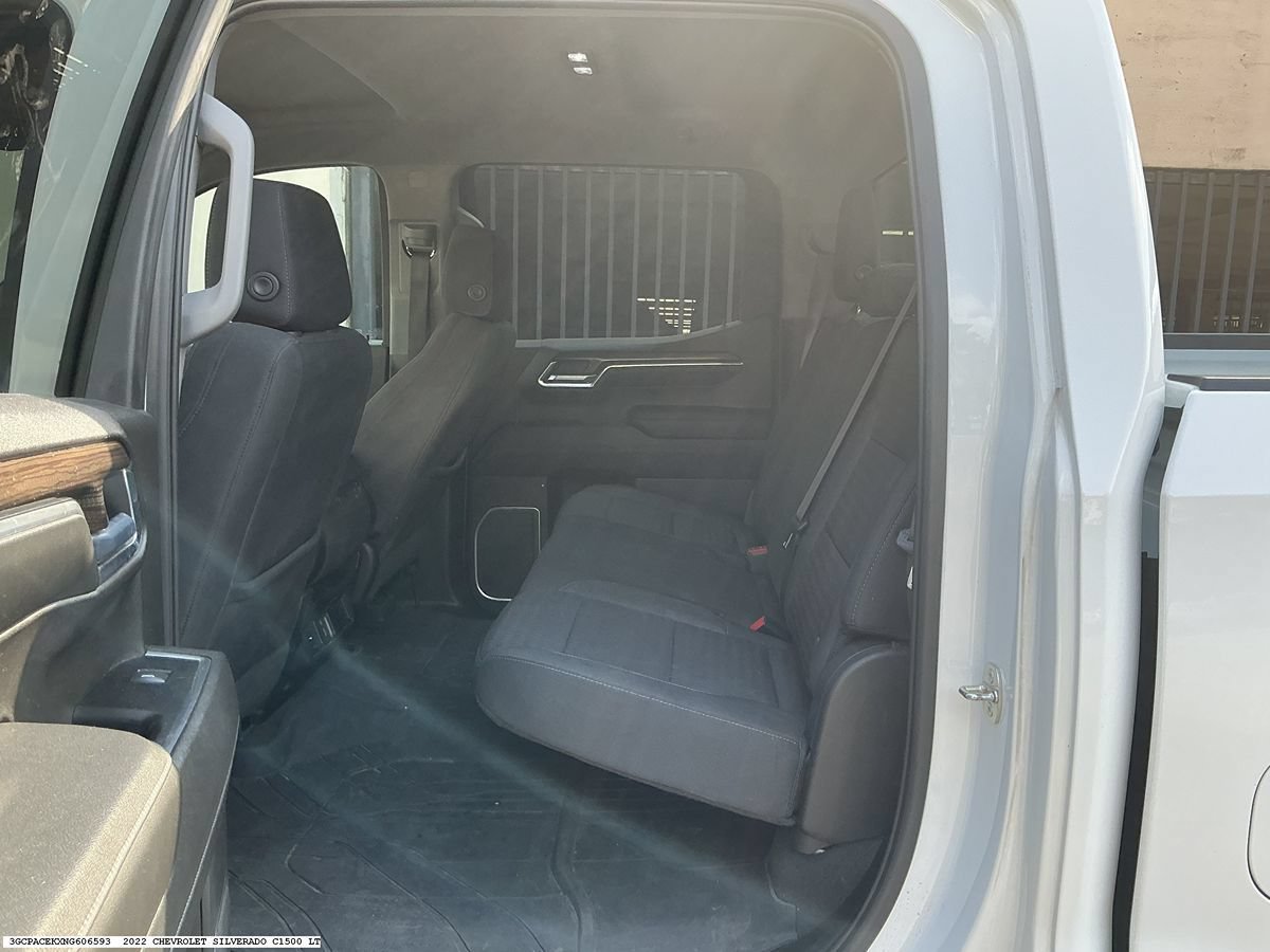 Used 2022 Chevrolet Silverado 1500 LT RWD image 10