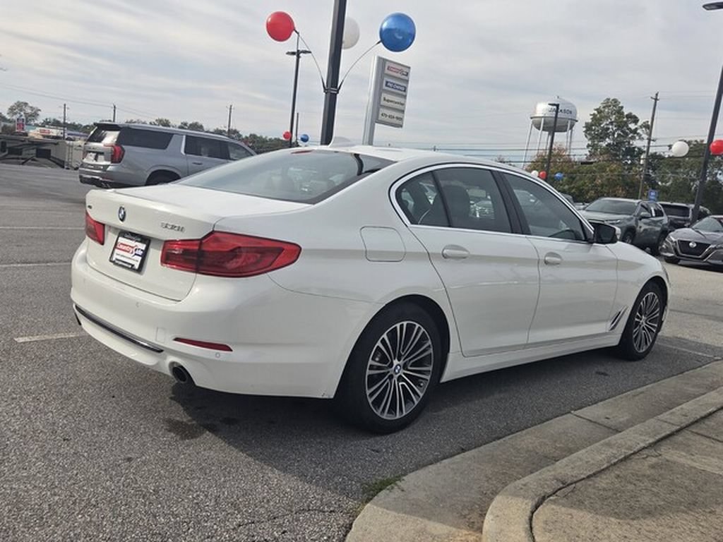 Used 2020 BMW 530i xDrive w/ Convenience Package AWD/4WD image 5