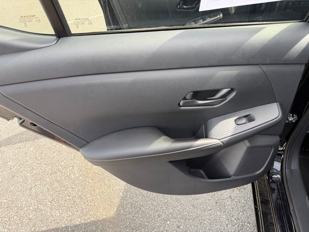 Used 2025 Nissan Sentra S image 14