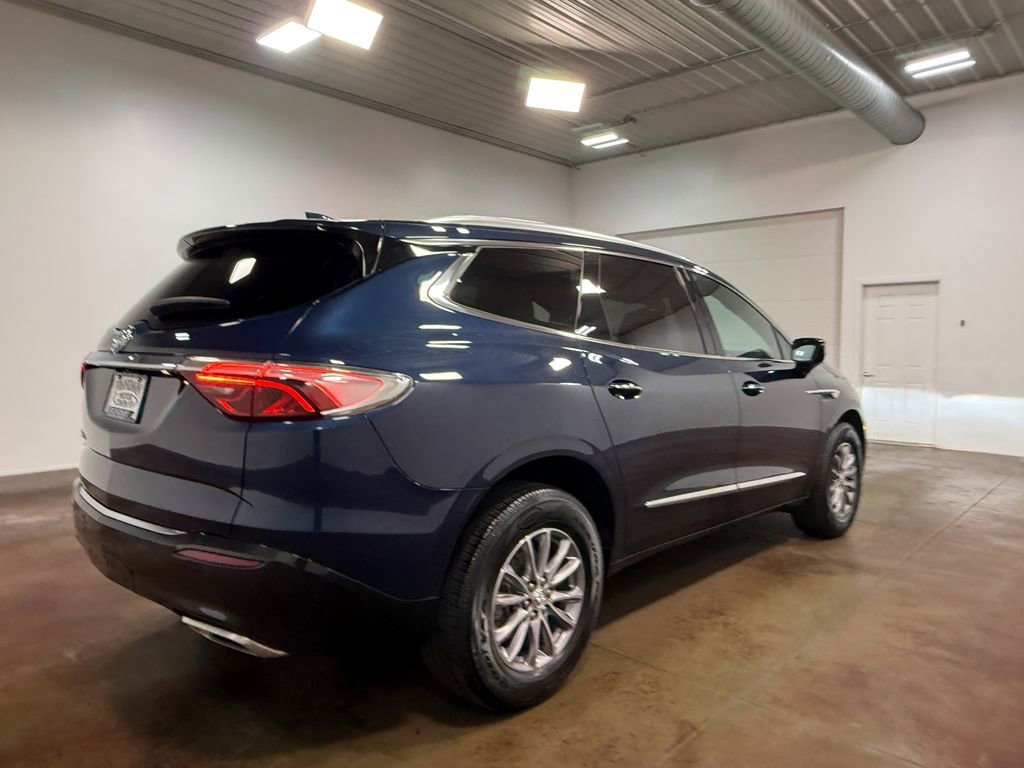 Used 2023 Buick Enclave Essence AWD/4WD image 34