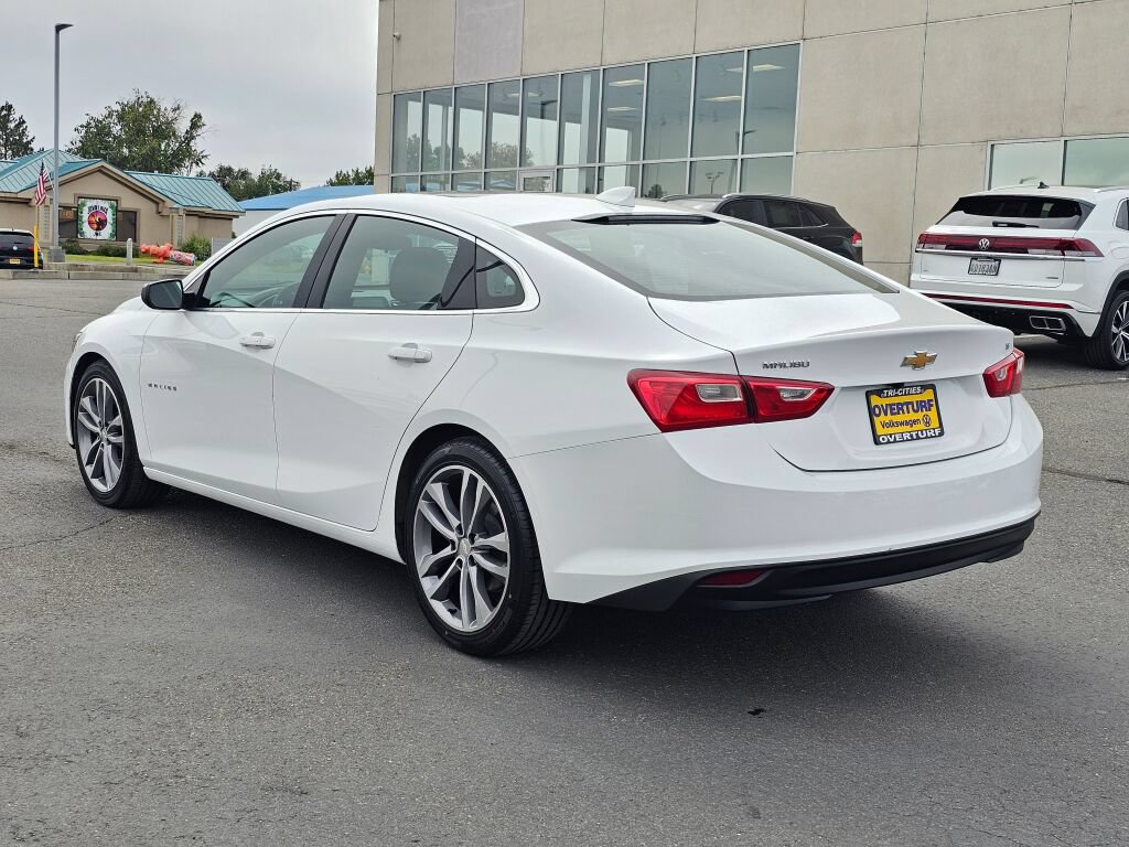 Used 2023 Chevrolet Malibu LT FWD image 4