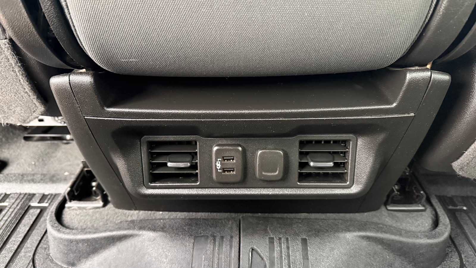 Used 2021 GMC Sierra 1500 SLE image 9