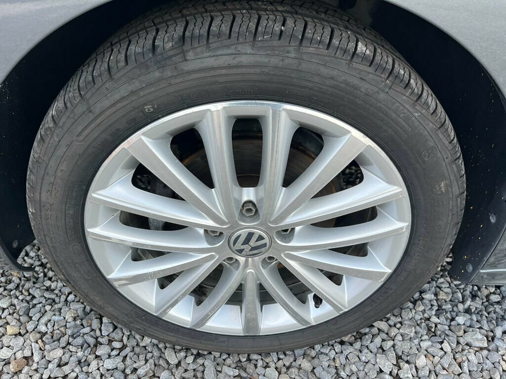Used 2014 Volkswagen Jetta TDI FWD image 37