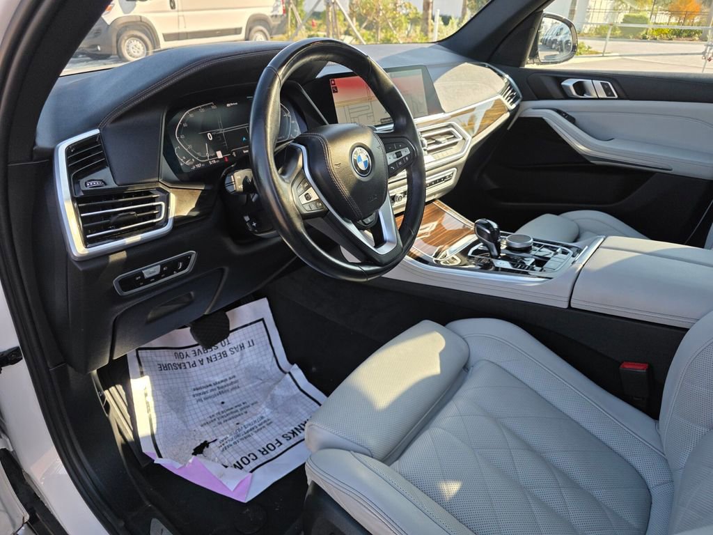 Used 2023 BMW X5 xDrive45e image 23