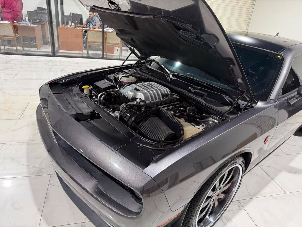 Used 2022 Dodge Challenger SRT Hellcat Redeye RWD image 4
