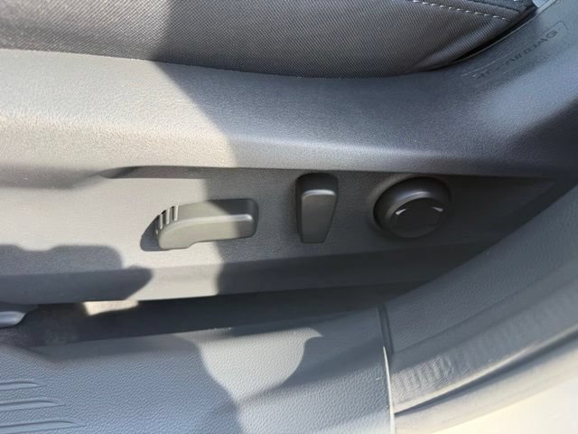Certified 2025 Subaru Outback Premium AWD/4WD image 16