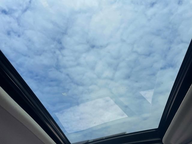 Used 2023 Subaru Crosstrek 2.0i Premium AWD/4WD image 28