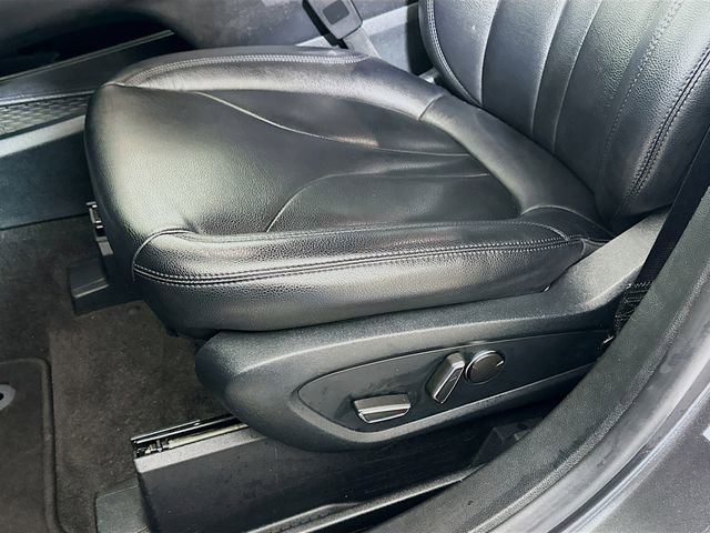 Used 2020 Lincoln Nautilus Premier image 19