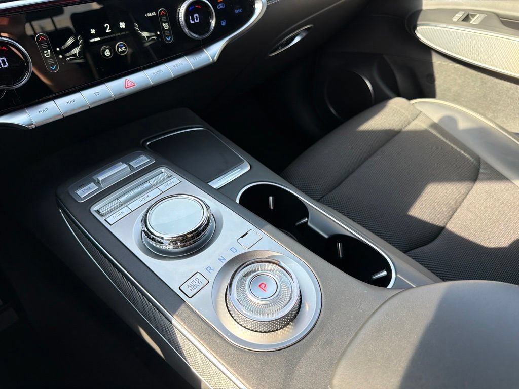 Used 2025 Genesis GV70 3.5T Sport AWD/4WD image 30
