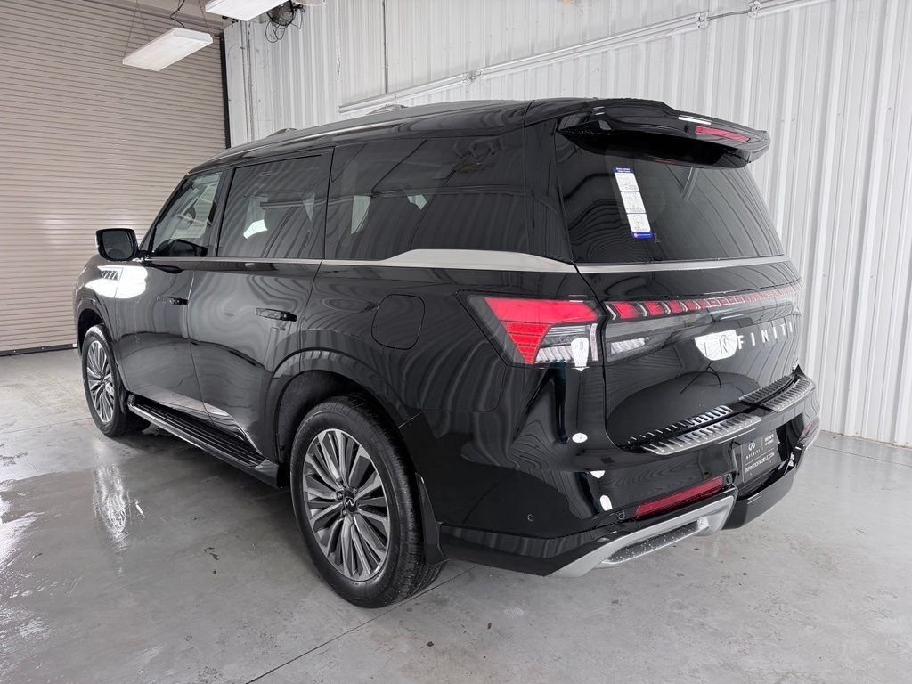 Certified 2026 INFINITI QX80 Luxe w/ Cargo Package RWD image 4