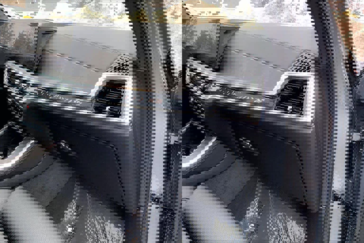 Certified 2024 BMW X5 xDrive40i w/ Premium Package image 18