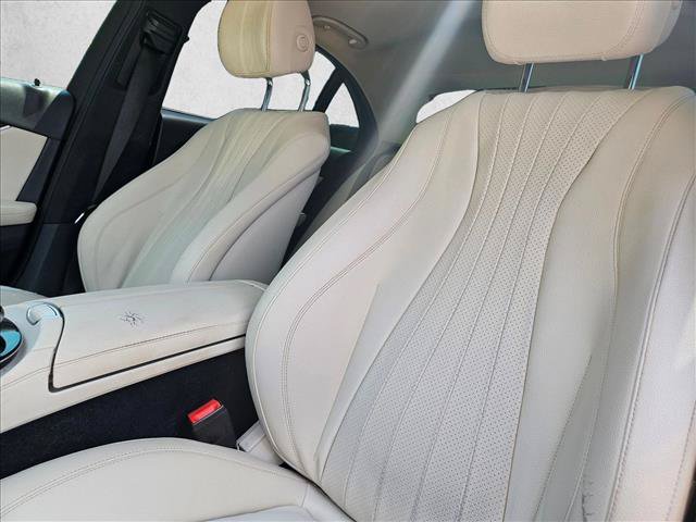Used 2022 Mercedes-Benz E 350 Sedan w/ AMG Line Exterior image 12