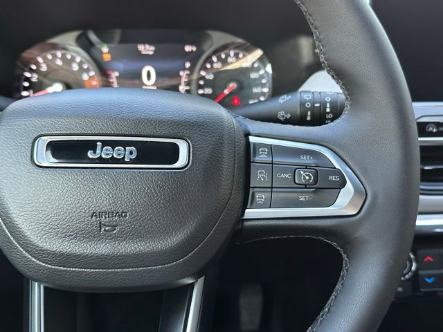 Used 2024 Jeep Compass Limited image 22