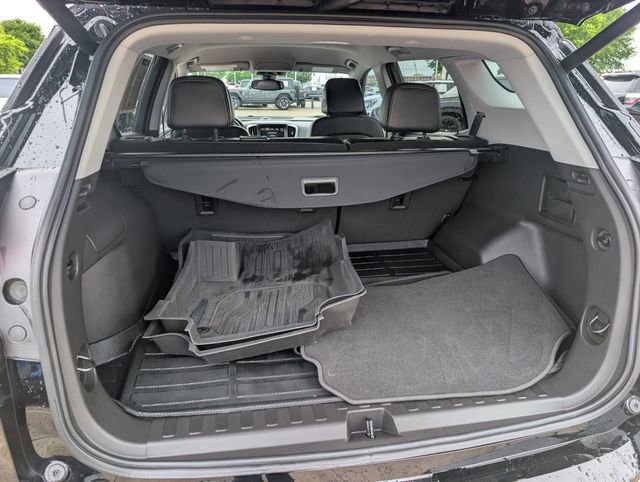 Certified 2024 GMC Terrain SLT image 27