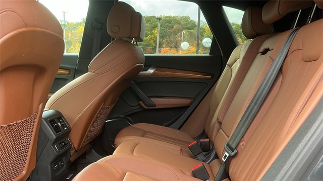 Used 2022 Audi Q5 e Premium image 20