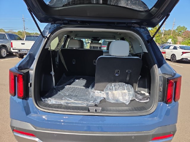 New 2026 Kia Sorento S AWD/4WD image 8
