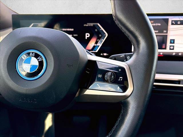 Used 2024 BMW iX xDrive50 w/ Sport Package AWD/4WD image 20