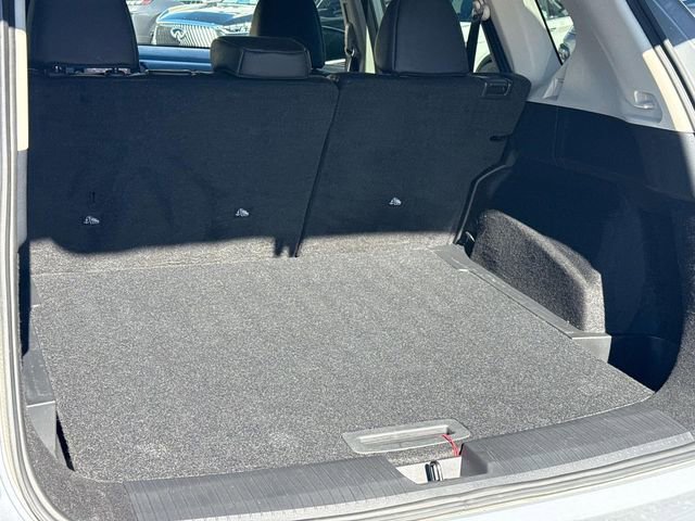 Certified 2025 Nissan Rogue SV image 8