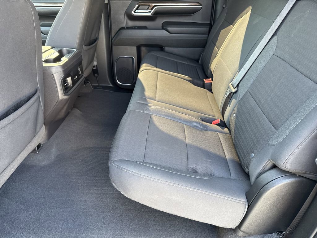 Used 2024 Chevrolet Silverado 1500 LT w/ Z71 Off-Road Package image 22