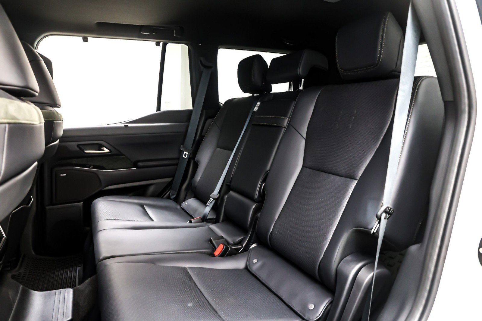 Used 2024 Lexus GX 550 image 9