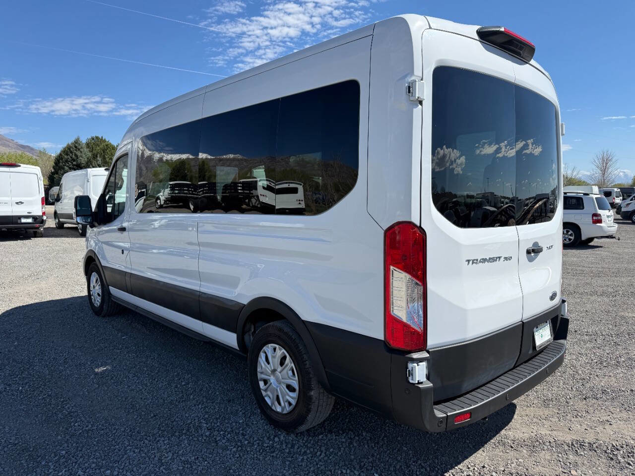 Used 2023 Ford Transit 350 XLT RWD image 5