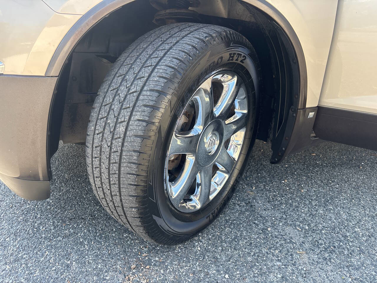 Used 2008 Buick Enclave CXL w/ Entertainment Package #3 AWD/4WD image 48