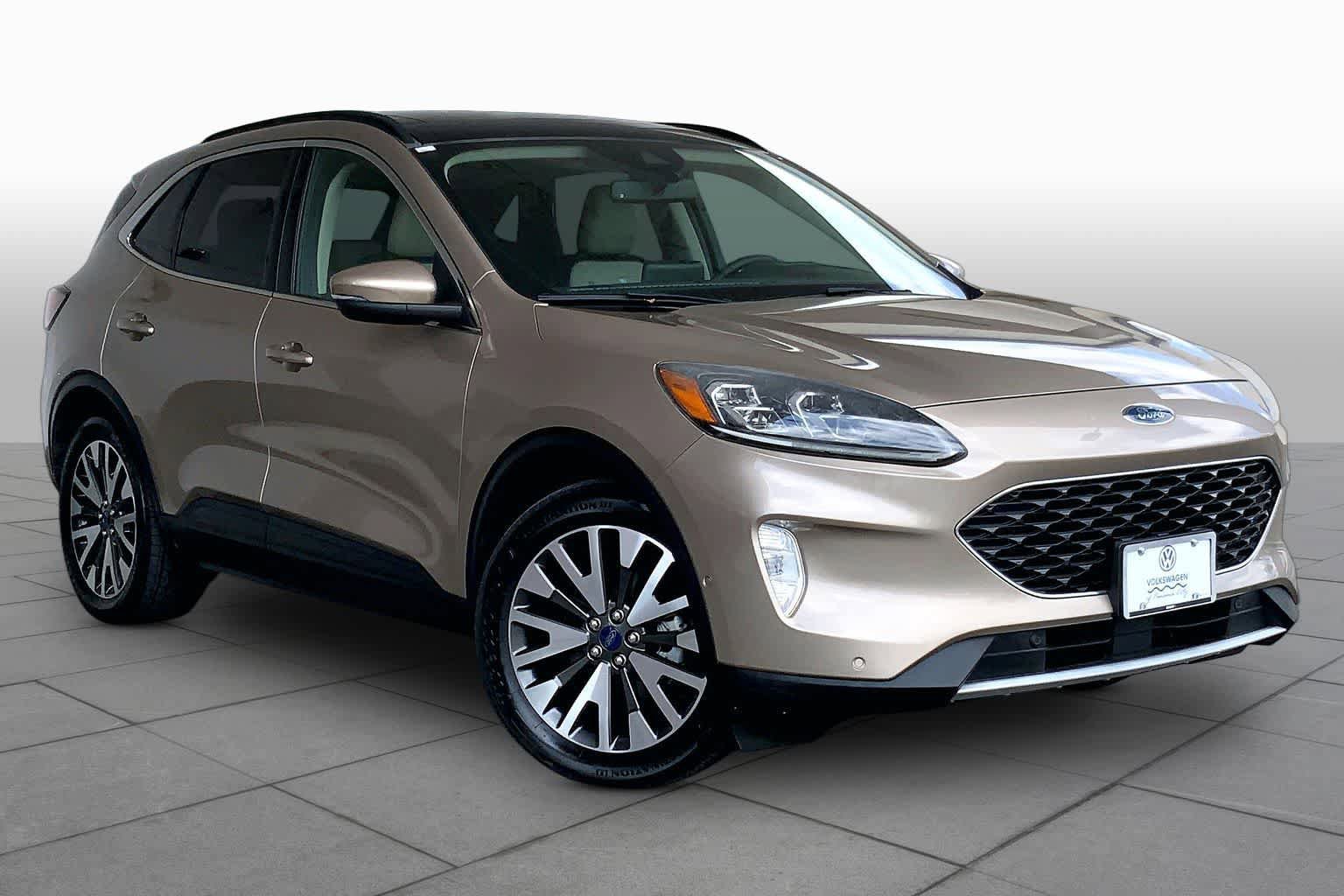 Used 2020 Ford Escape Titanium AWD/4WD image 5