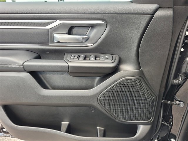 New 2026 RAM 1500 4x4 Crew Cab image 22