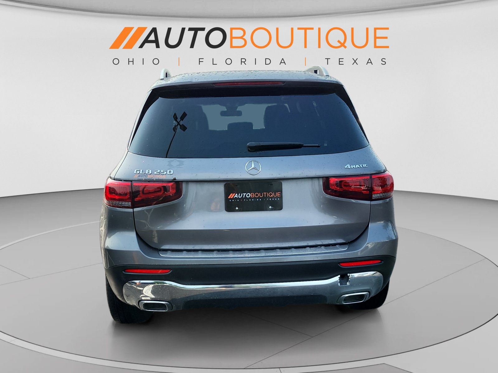 Used 2022 Mercedes-Benz GLB 250 4MATIC image 4