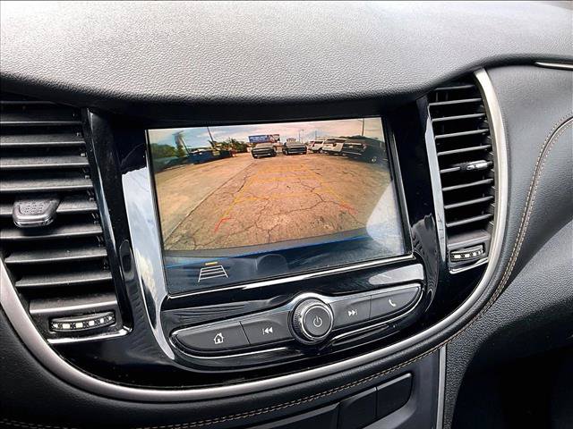 Used 2018 Chevrolet Trax LT FWD image 23