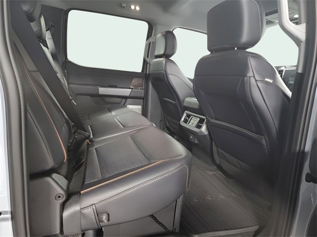 New 2025 Ford F250 Lariat w/ Lariat Ultimate Package image 18