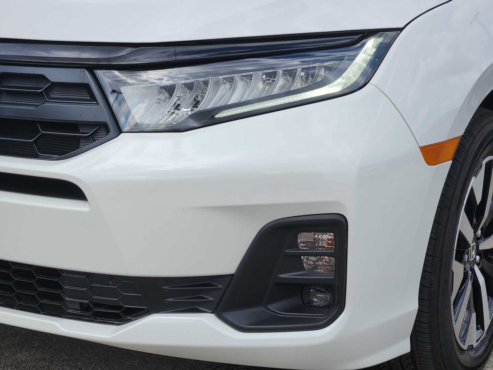 Certified 2026 Honda Odyssey EX-L image 7