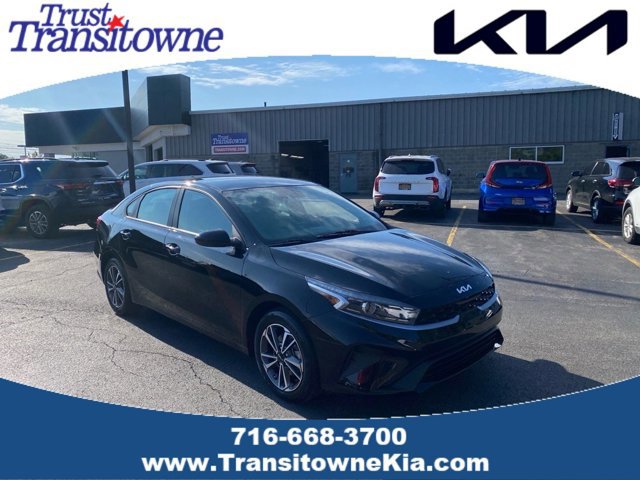Certified 2023 Kia Forte LXS image 1