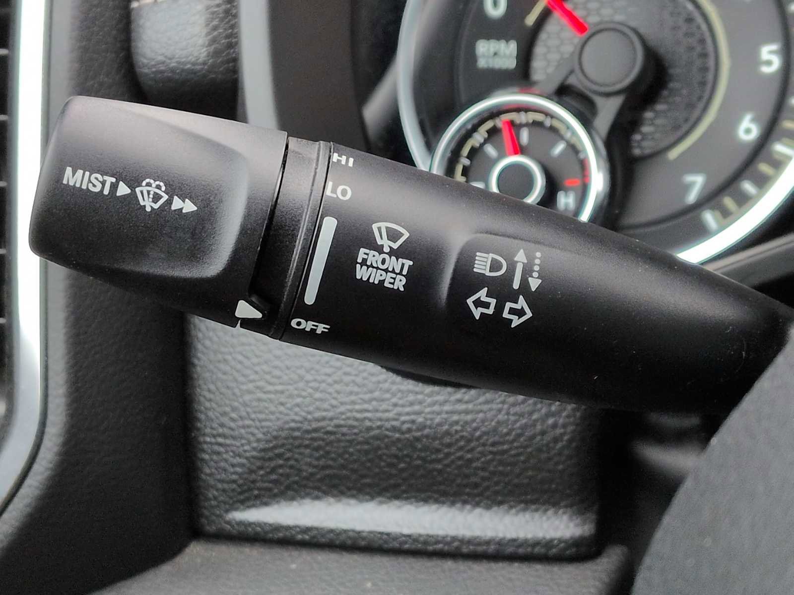 Used 2023 RAM 1500 Laramie image 31