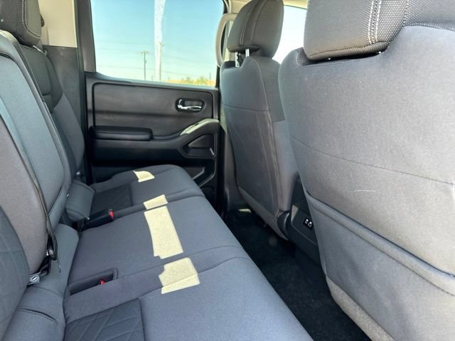 Used 2025 Nissan Frontier SV RWD image 16
