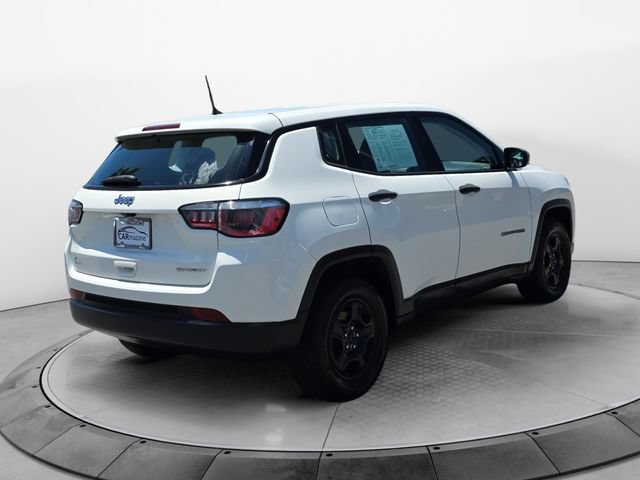 Used 2017 Jeep Compass Sport FWD image 5