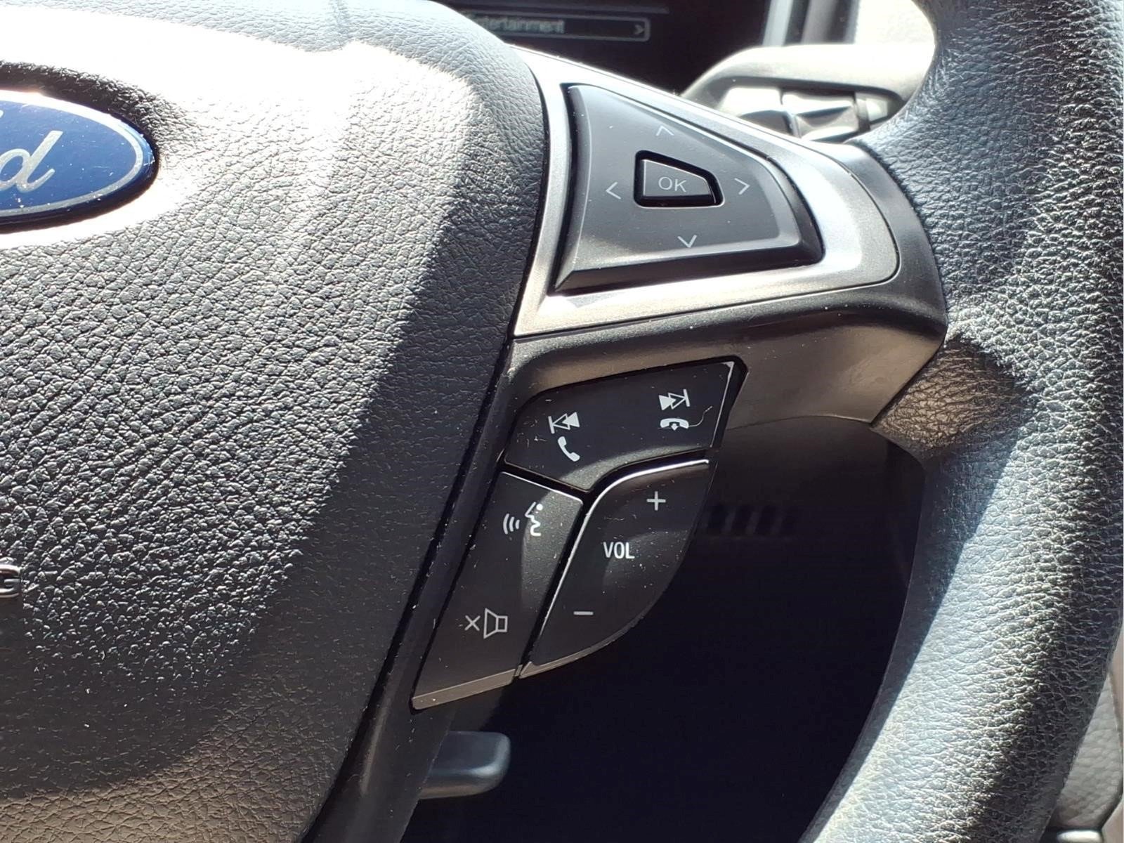 Used 2020 Ford Fusion SE AWD/4WD image 17