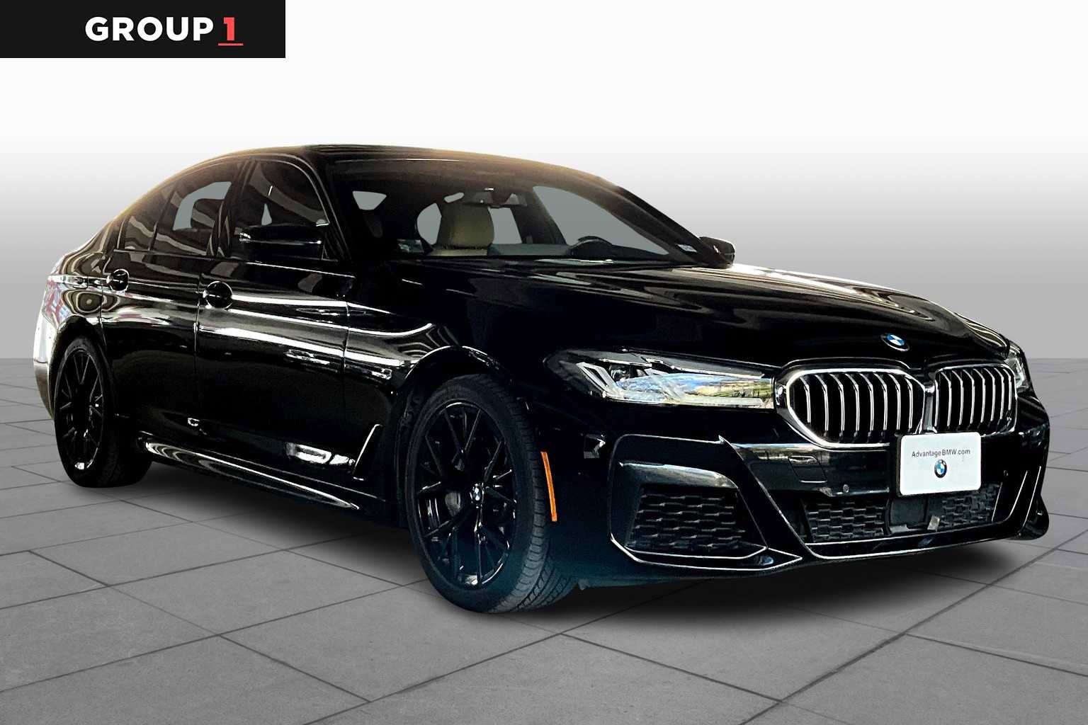 Used 2022 BMW 540i w/ M Sport Package image 1