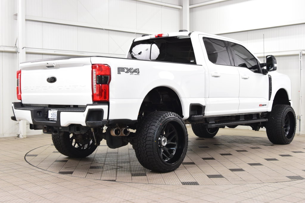 Used 2024 Ford F350 Lariat w/ Lariat Ultimate Package AWD/4WD image 7