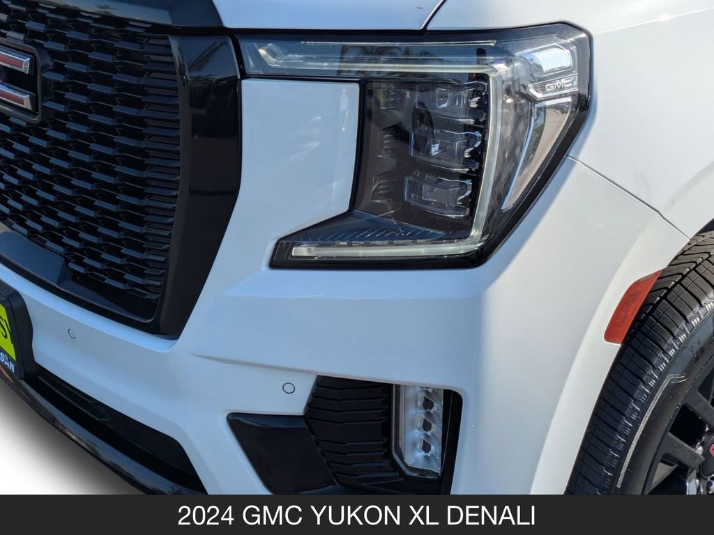 Used 2024 GMC Yukon XL Denali w/ Advanced Technology Package AWD/4WD image 10