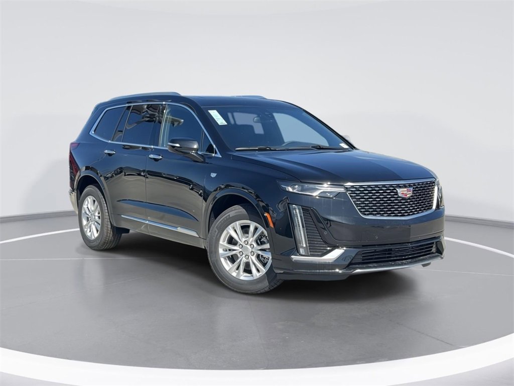New 2025 Cadillac XT6 Luxury image 1
