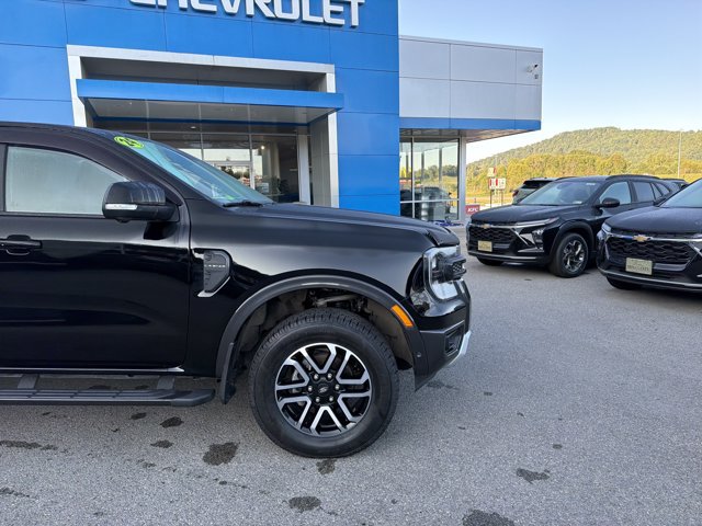 Used 2024 Ford Ranger Lariat w/ Advanced Towing Package AWD/4WD image 2