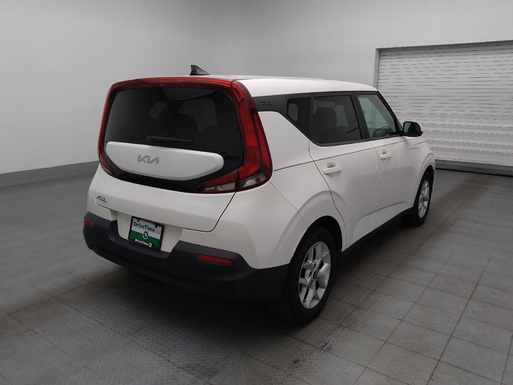 Used 2022 Kia Soul LX w/ Technology Package FWD image 9