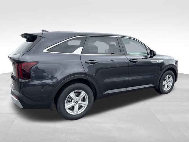 New 2026 Kia Sorento LX FWD image 2