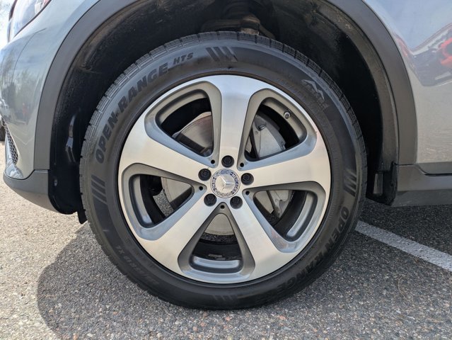 Used 2017 Mercedes-Benz GLC 300 4MATIC Coupe image 26