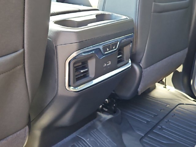 New 2026 GMC Sierra 1500 SLT w/ SLT Premium Plus Package AWD/4WD image 10